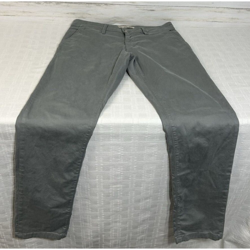 EXC! Mavi Johnny Straight Leg Jeans Style Pants Men's Size 31 x 32 Gray Stretch